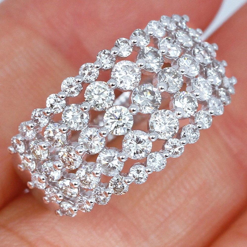 Round Gems Hollow Full Around Zircon Beautiful Eternity Rings For Wome